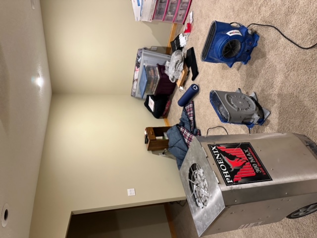 Sewage cleanup equipment in Maple Lake